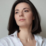 Шелухина Елена